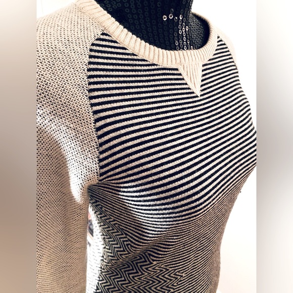 SMARTWOOL DANACO SKI SWEATER SZ M - Picture 5 of 14